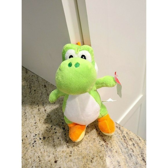 Nintendo Super Mario Bros. 8" YOSHI Plush Stuffed Animal Toy 2019 - Picture 2 of 12